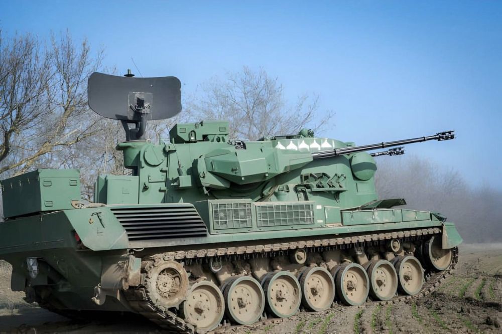       Rheinmetall  180  35-      Gepard