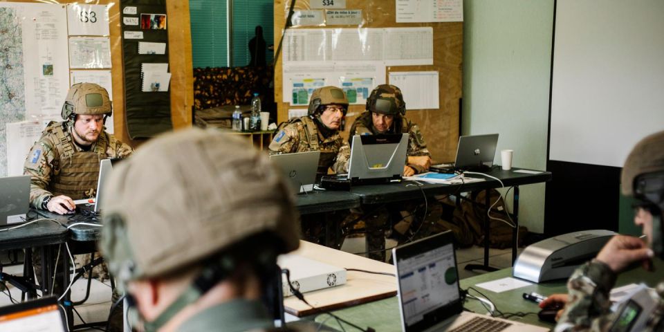 Война является не только столкновением армий, но и проверкой систем