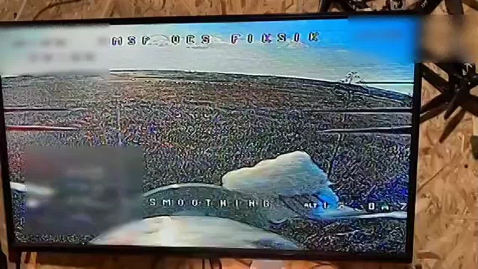 "Ловля всушника на приманку": шмат сала на вилке подвешен на БПЛА