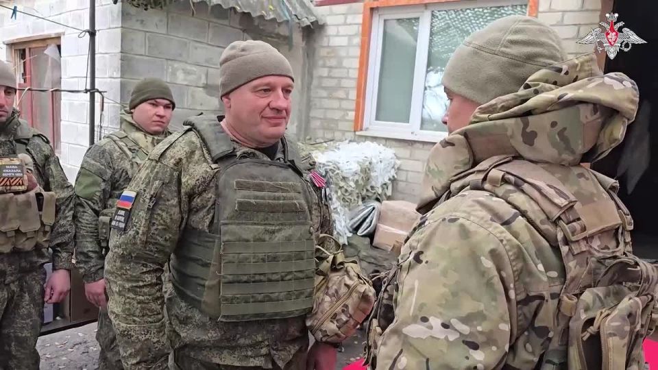 Минобороны России: Военнослужащим 55-й отдельной гвардейской ордена Кутузова мотострелковой бригады (горной) группировки войск «Центр» вручили государственные и ведомственные награды