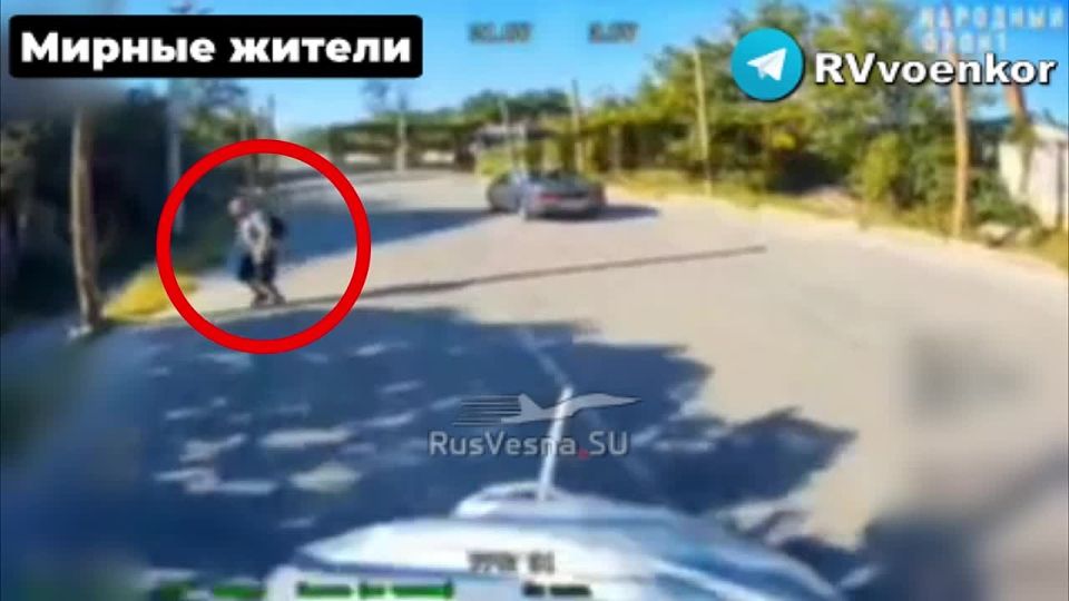 С мирными не воюем - 2: оператор 68 дивизии у Купянска увидел гражданских в машине и не стал наносить удар