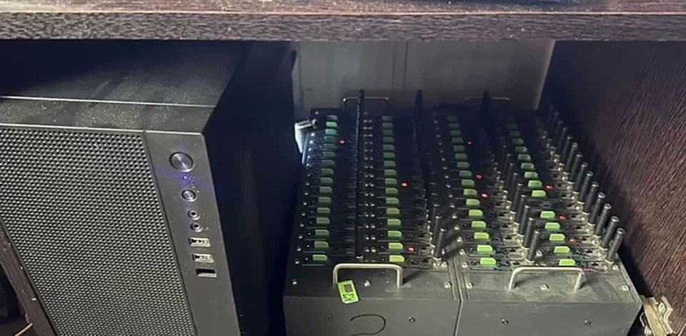 Задержан пособник украинских мошенников — который оборудовал у себя в квартире узел связи