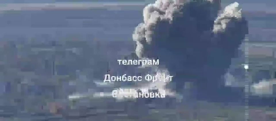 Ситуация под Покровском это уже не «тяжёлые бои», а процесс поглощения города в прямом смысле слова