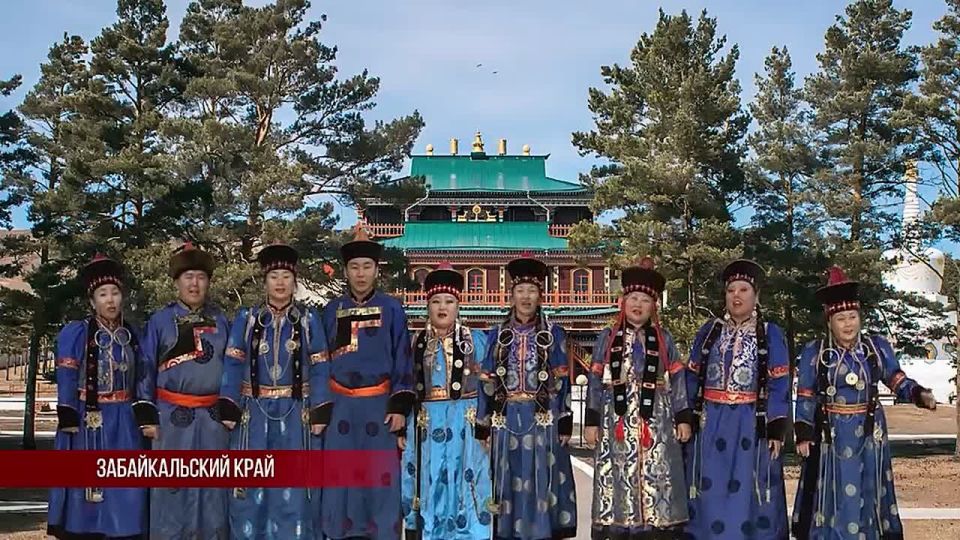 «Матушка-земля, белая березонька…» — на разных языках народов России!