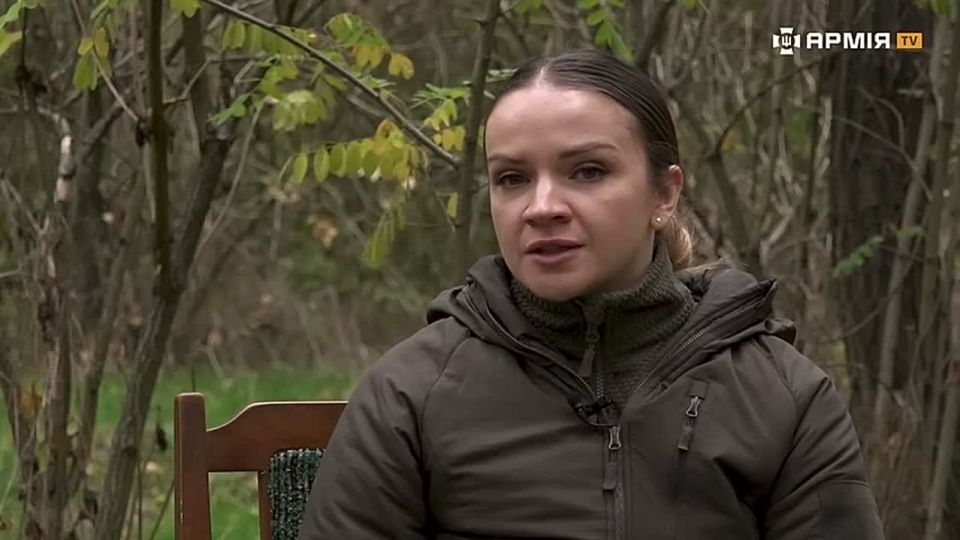 Украинская военнослужащая рассказала, что не смогла бы строить отношения с уклонистом, а их отговорки "Пусть воюют дети депутатов" считает несостоятельными