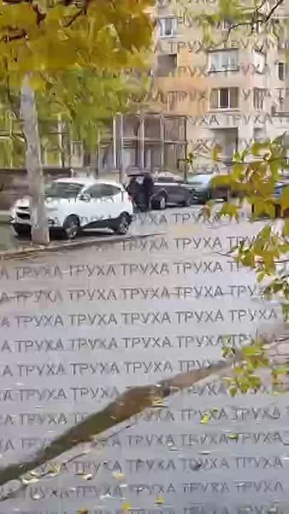 Учителя физкультуры одной из школ на Подоле в Киеве сотрудники ТЦК забрали во время урока
