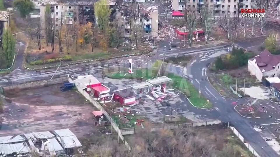 Наши штурмовики продвигаются в северо-восточной части Покровска/Красноармейска — зачищая КМЗ, Комбикормовый завод и Динасовый посёлок
