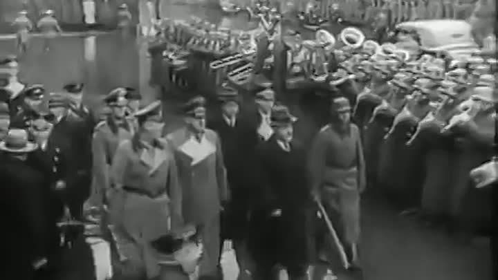 Андрей Марочко: #Дата. 12 ноября 1940 года — народный комиссар иностранных дел СССР Молотов прибывает с визитом в Берлин для переговоров с Гитлером и министром иностранных дел Риббентропом