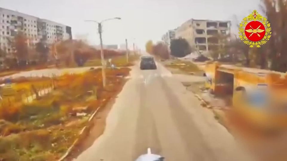 Минобороны России: Операторы FPV-дронов «Князь Вандал Новгородский» подразделения войск беспилотных систем уничтожили: