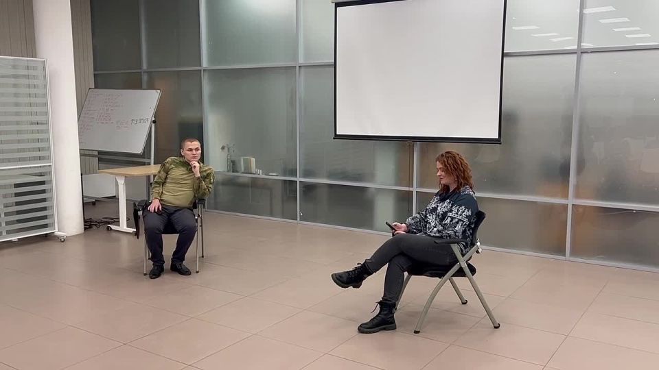 Встреча с поэтом и журналистом Анной Долгаревой