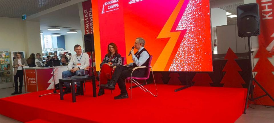 Анна Долгарева: Поэт Екатерина Крутихина пишет: