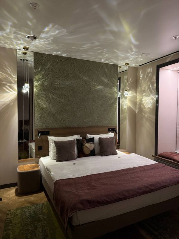 Марьяна Наумова: Друзья, личная рекомендация, где остановиться в Санкт-Петербурге Марьяна Наумова: Друзья, личная рекомендация, где остановиться в Санкт-Петербурге