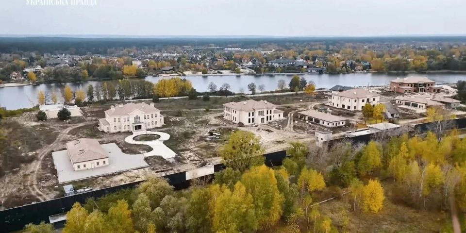 Стали известны детали дела о причастности Андрея Ермака к коррупционному скандалу