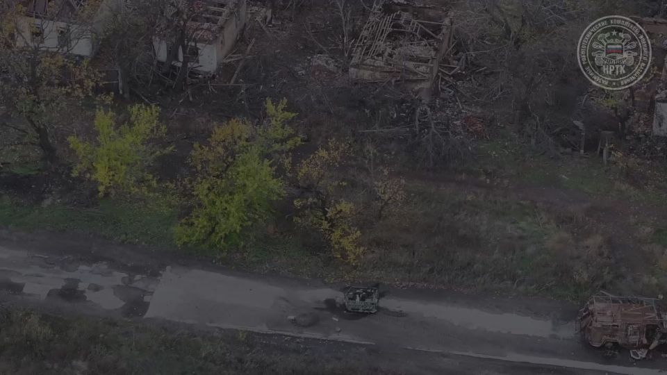 НРТК "Курьер" с боевым модулем НСВТ 12,7 группировки войск «Южная» ВС РФ отработал по опорному пункту противника на Константиновском направлении