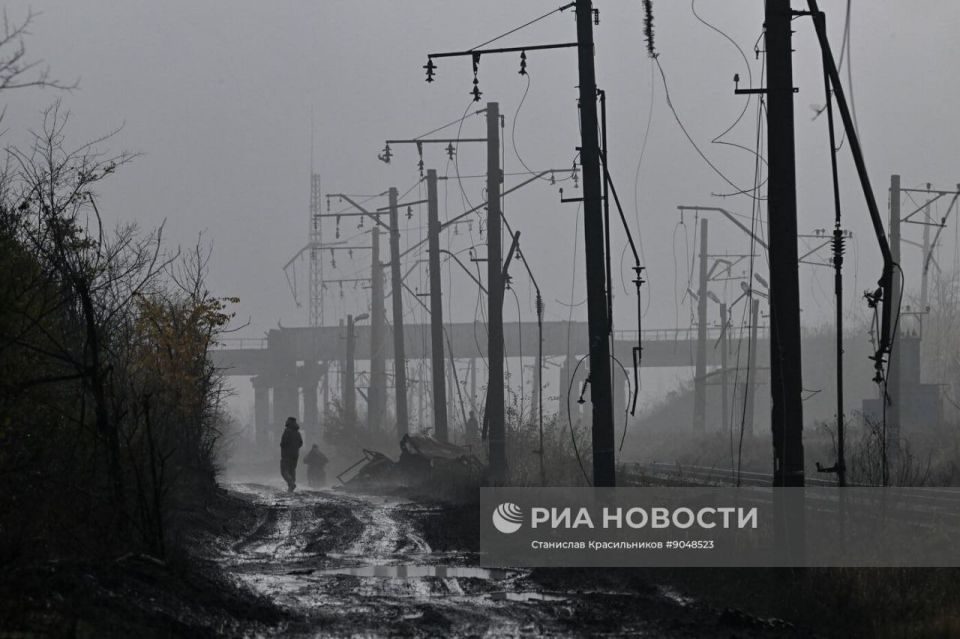 Так выглядят фронтовые дороги на Красноармейском направлении в Донбассе Так выглядят фронтовые дороги на Красноармейском направлении в Донбассе