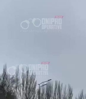 Момент удара ракетой 9М723 ОТРК "Искандер-М" по объекту противника в Днепропетровске