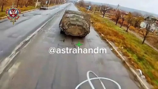 «Охотник» догоняет БТР-70 ВСУ на Константиновском направлении