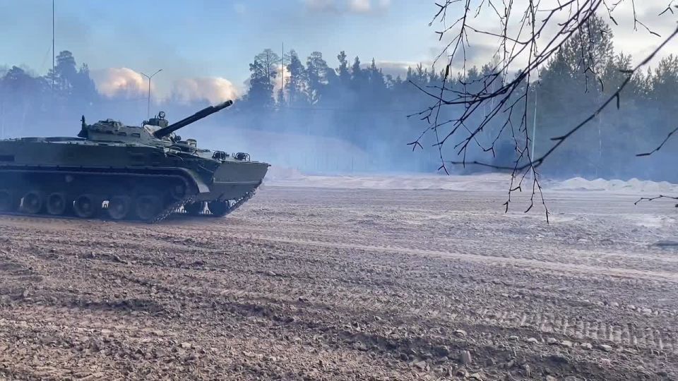 Холдинг «Высокоточные комплексы» передал в войска очередную партию новых БМП-3