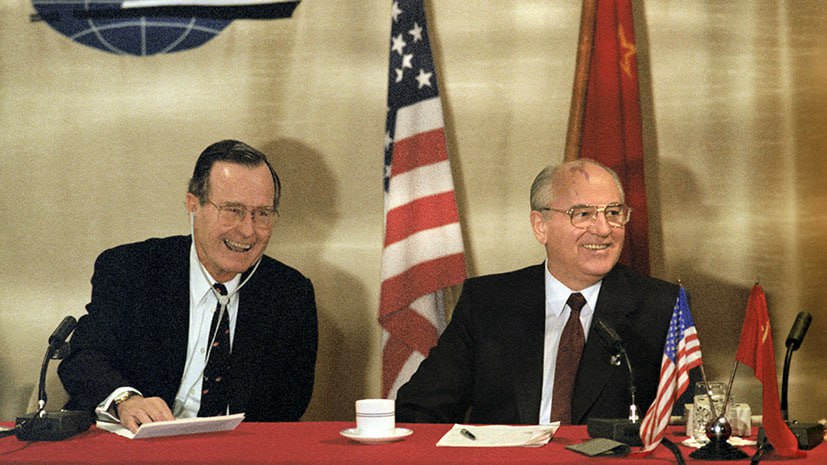 Андрей Марочко: #Дата. 3 декабря 1989 года – окончание «холодной войны»