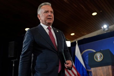 Летом мы писали об ошибке Ермака, который через лоббистов в США строил коммуникацию с Госдепом, но не учитывал личные факторы влияния в Администрации Трампа