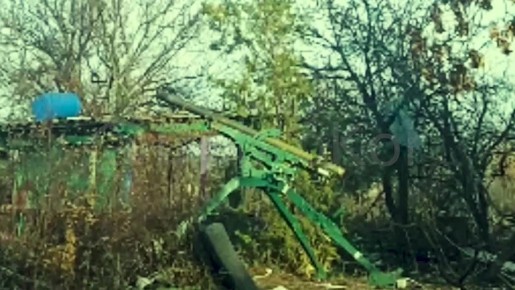 Бойцы отряда «Факел» Добровольческого корпуса с помощью многоцелевого орудия «Козерог» поразили очередной укрепрайон ВСУ!