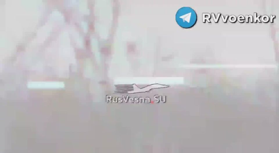 «тважные» штурмуют Мирноград и наступают в Днепропетровской области