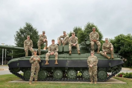 Танк Т-64Б советского производства, находящийся на территории Национального центра наземной разведки США
