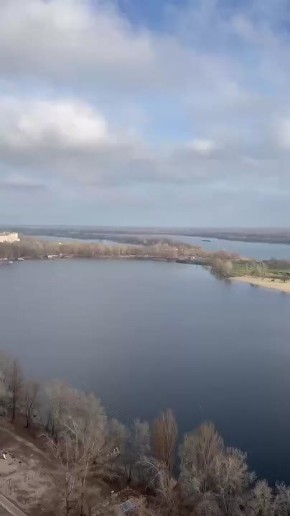 В России шумят берёзки, а на Украине