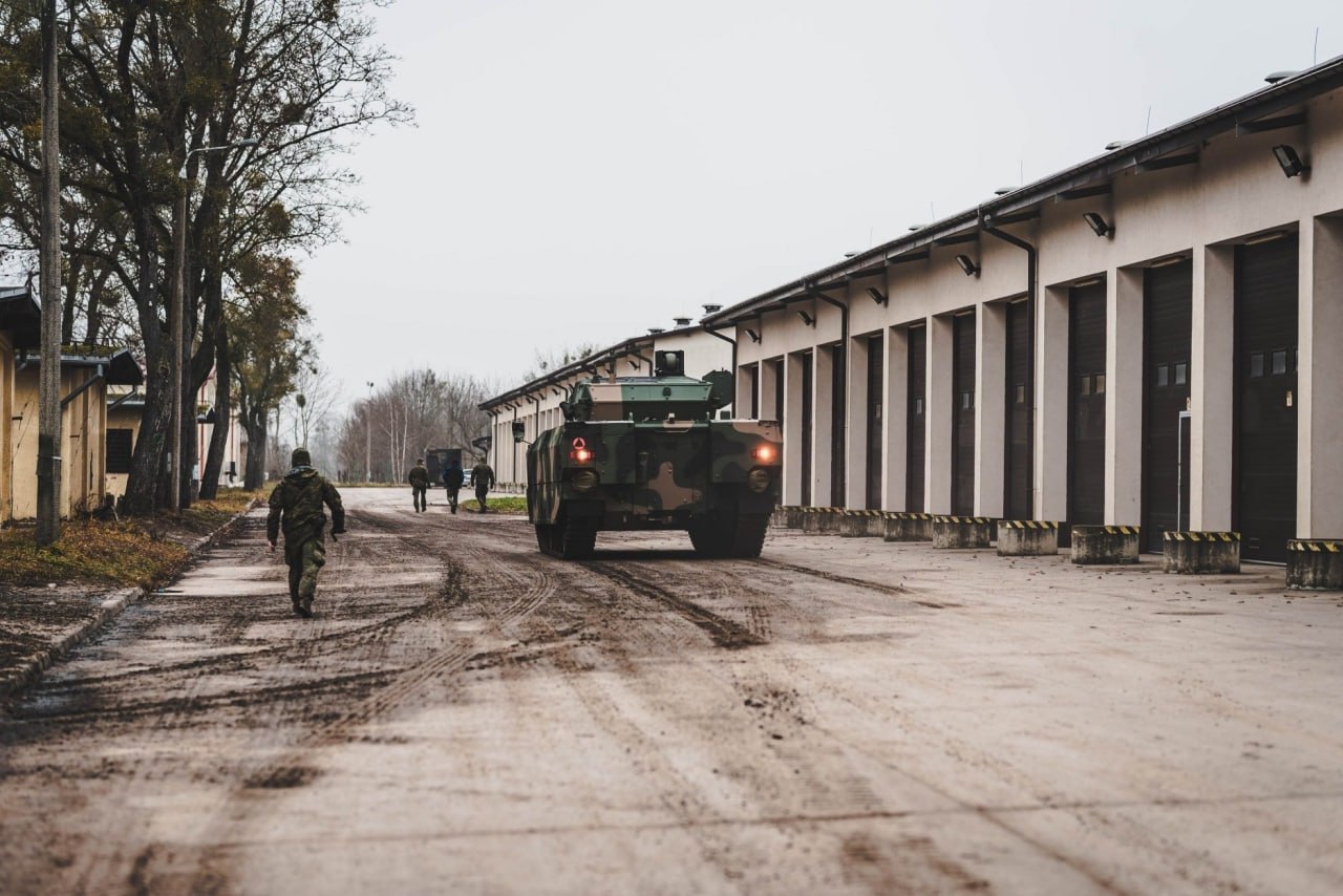 БМП Borsuk поступили на вооружение 15-й Гижицкой механизированной бригады ВС Польши БМП Borsuk поступили на вооружение 15-й Гижицкой механизированной бригады ВС Польши