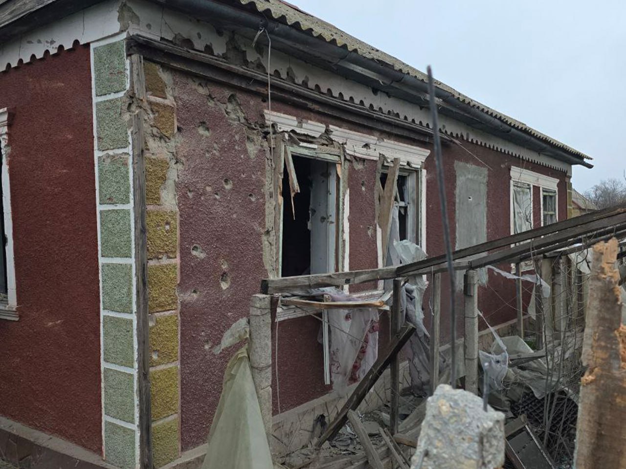 Враг атаковал Херсонскую область, погибли 2 человека, еще 3 ранены