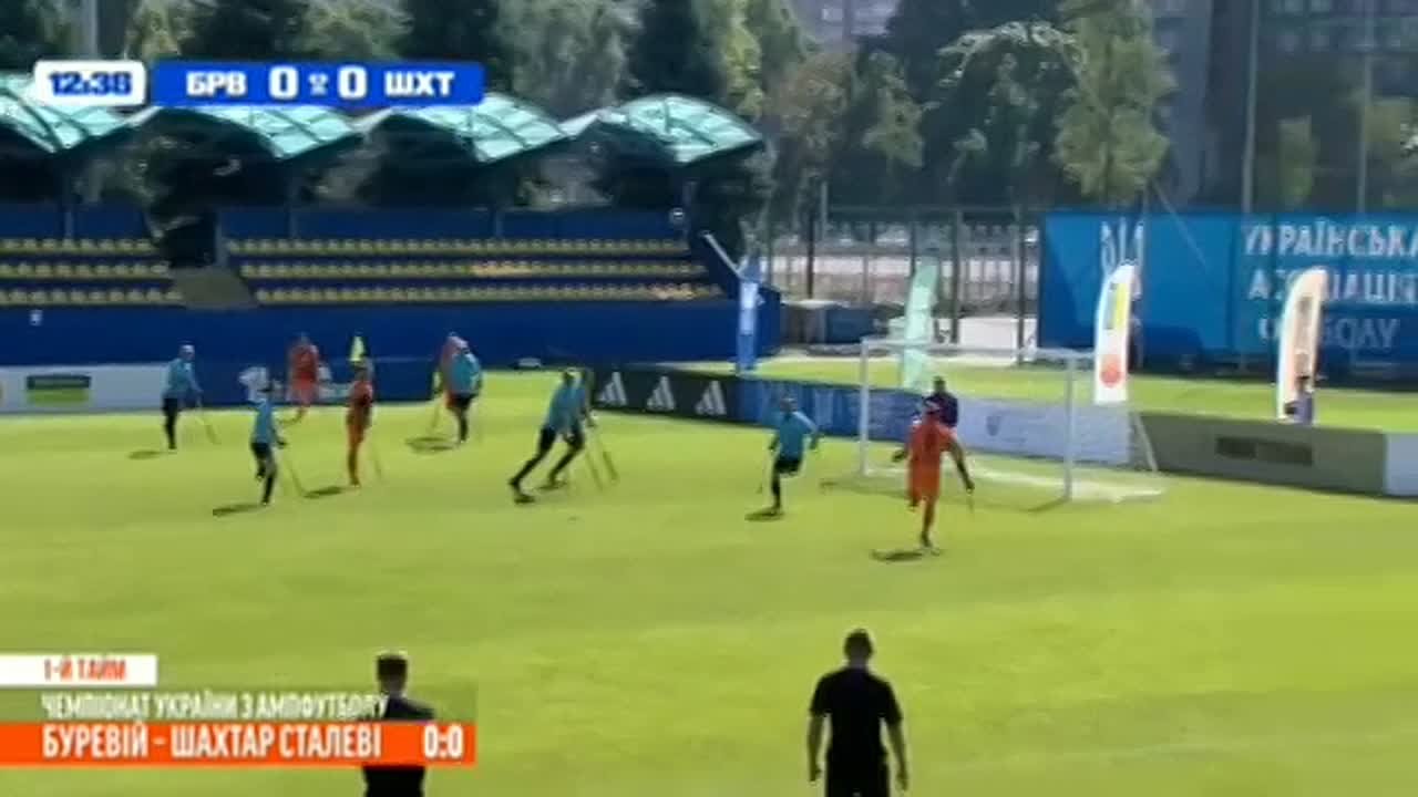 Украинский футбол теперь выглядит только так!