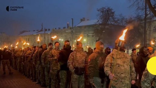 Дмитрий Астрахань: Традиционно, во Львове на 1ое января прошло факельное шествие и вече в честь дня рожденья Бандеры