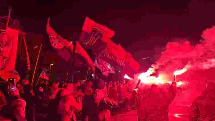 Дмитрий Астрахань: Традиционно, во Львове на 1ое января прошло факельное шествие и вече в честь дня рожденья Бандеры Дмитрий Астрахань: Традиционно, во Львове на 1ое января прошло факельное шествие и вече в честь дня рожденья Бандеры