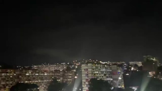 В столице Венесуэлы Каракасе, прилёты, звучат сирены, сообщается о возможном ударе США