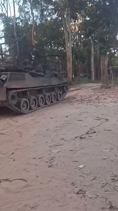 ������� ����� Commando Stingray ����� �������� ������ �� ������