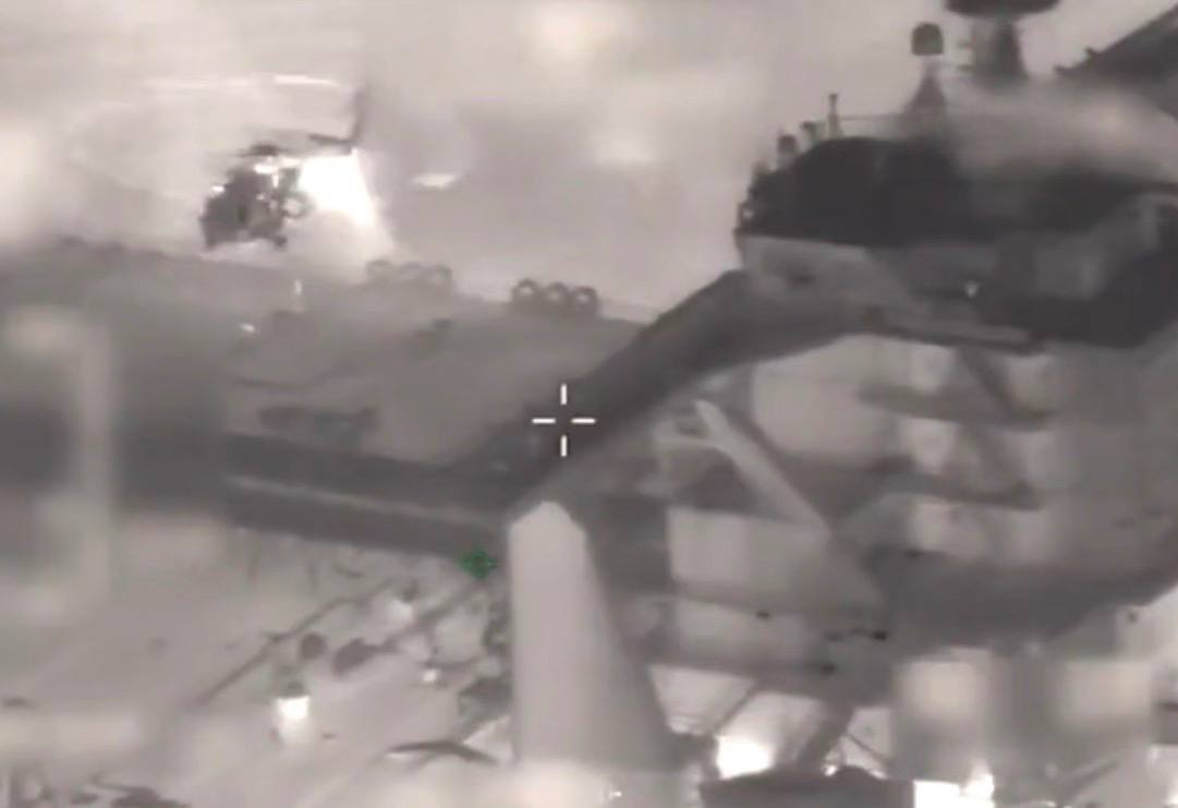 США переходят к силовому перехвату санкционной логистики или пираты на морской дороге