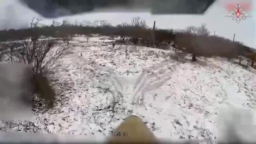 ������� FPV-������ ������ ��������� �������� ������ ������, �������������, ��������������� HMMWV ������ ������������� ������������, ����, �������� ����������������� ���������, ������� � ������� ���������� � ���� ���