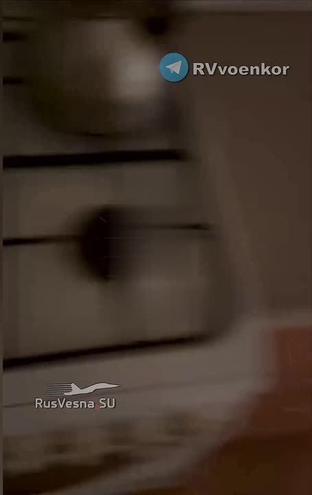 ������� ������� � ����� �� ��������� �������: ���� ������� �� ������� ����������� ��������������, � ��� ������