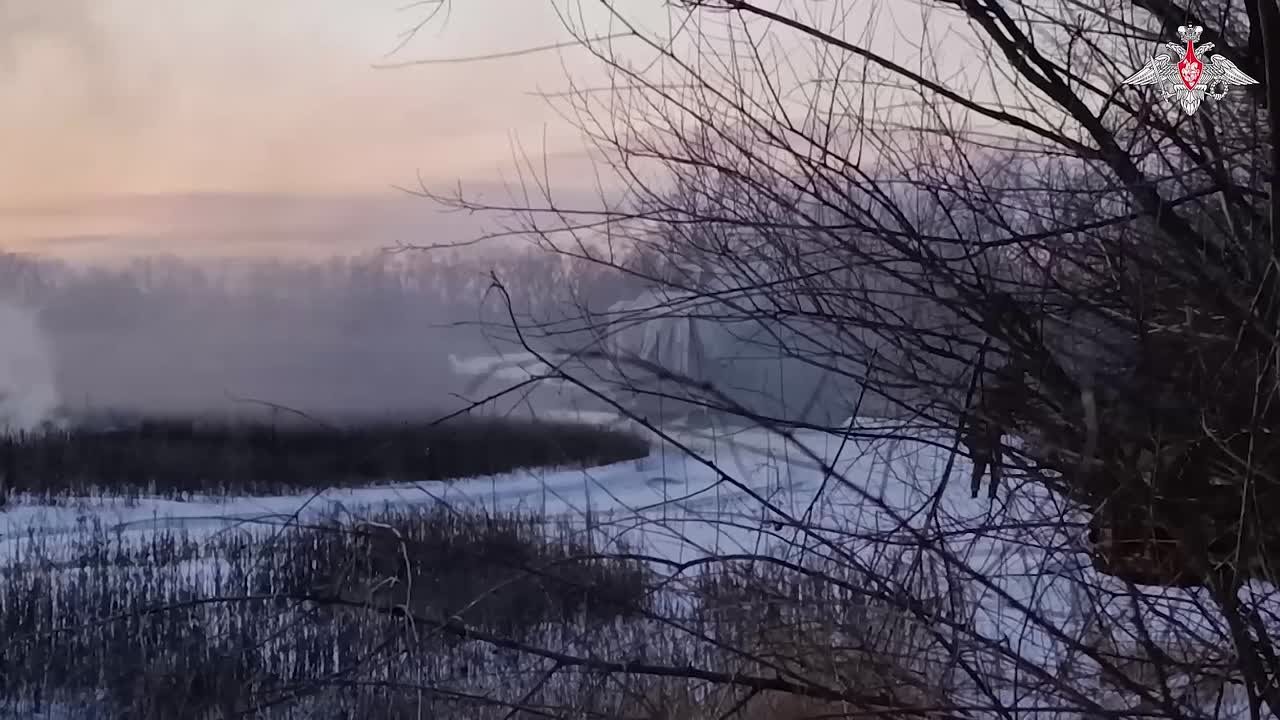 Минобороны России: Раcчеты тяжёлых огнемётных систем «Солнцепёк» и «Тосочка» группировки войск «Центр» сорвали ротацию ВСУ на Красноармейском направлении