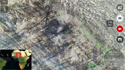 Кадры уничтожения противника операторами дронов 36 армии группировки войск "Восток" публикует "Воин DV"