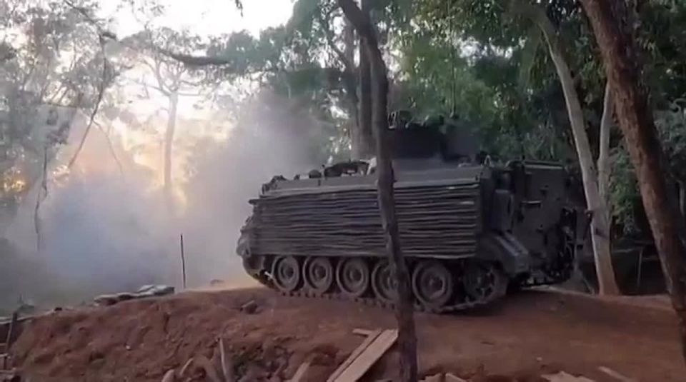 ������������� ������� �������� ���������� ������� M163A1 VADS �� �������� ����� � ���� ������ � �������������