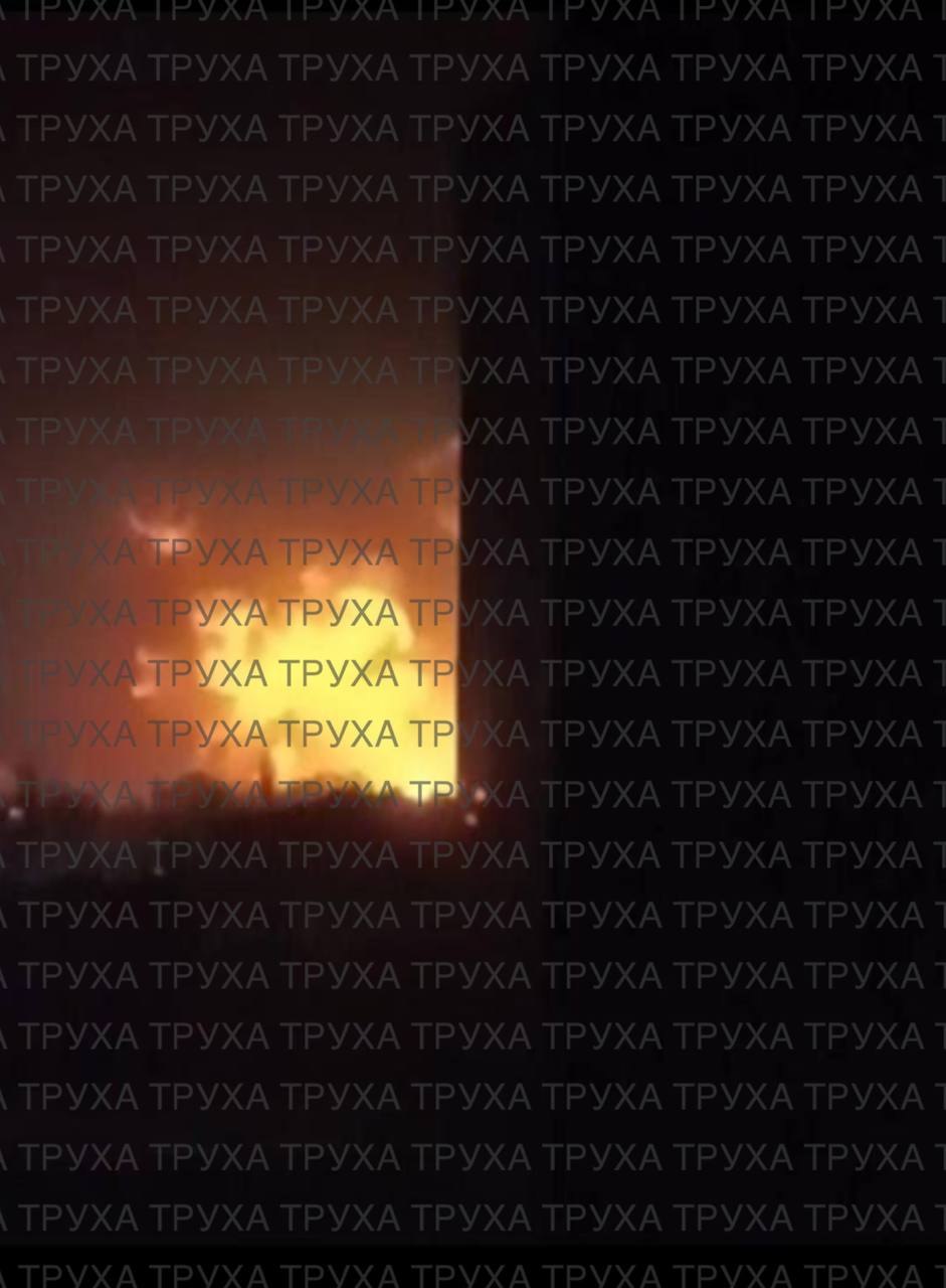 Кадры из Киева где "Искандеры" и дроны нанесли удары по ТЭЦ-4 и ТЭЦ-5 Кадры из Киева где "Искандеры" и дроны нанесли удары по ТЭЦ-4 и ТЭЦ-5