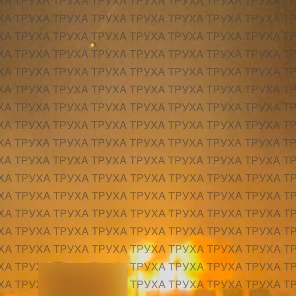 Кадры из Киева где "Искандеры" и дроны нанесли удары по ТЭЦ-4 и ТЭЦ-5 Кадры из Киева где "Искандеры" и дроны нанесли удары по ТЭЦ-4 и ТЭЦ-5