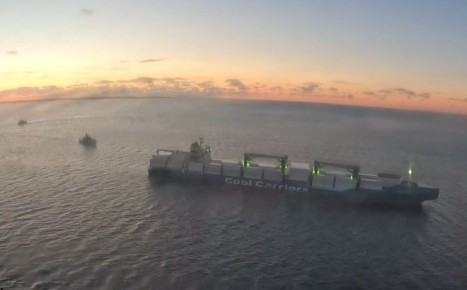 Эстония задержала контейнеровоз с российскими моряками