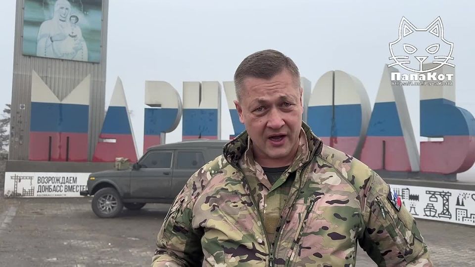 «Поздравляем братьев - афганцев с Победой. Вы наши наставники, вы победили в то войне, оставив после себя инфраструктуру, дружеские отношения и развивающуюся страну»