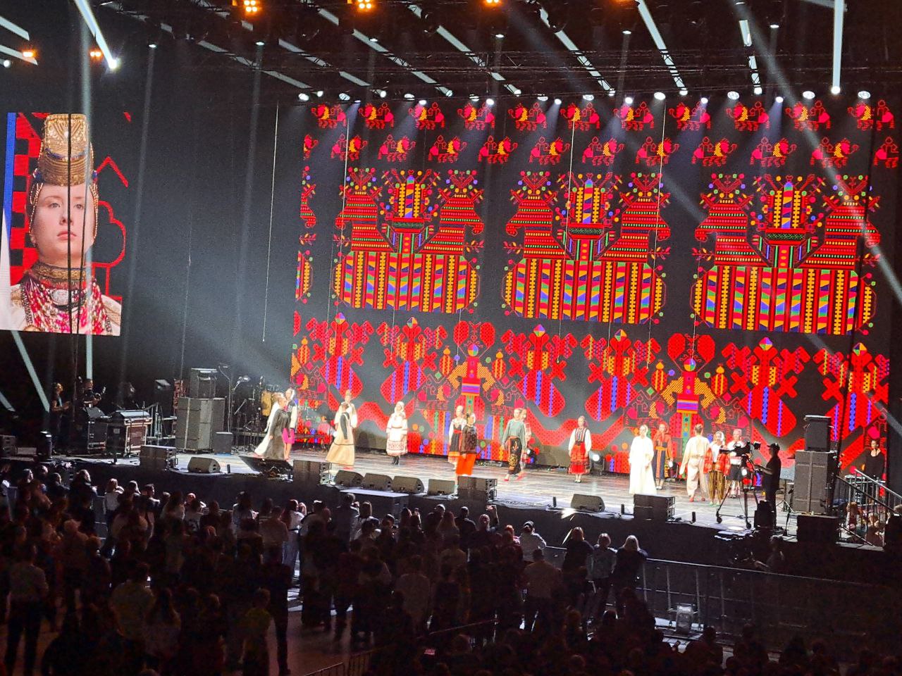 Грандиозный фестиваль Русской Общины в Москве «МТС Live Холл» Грандиозный фестиваль Русской Общины в Москве «МТС Live Холл»