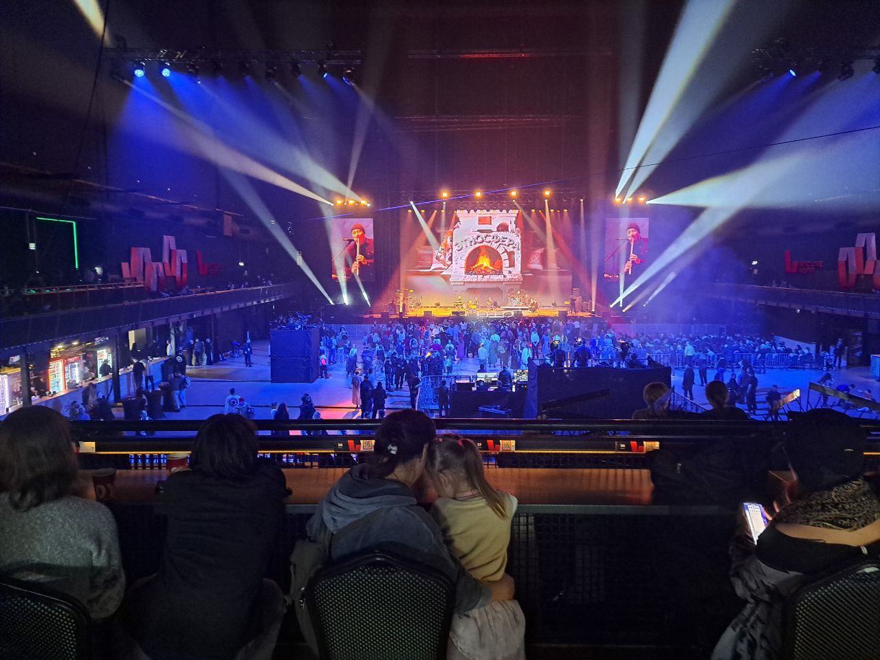 Грандиозный фестиваль Русской Общины в Москве «МТС Live Холл» Грандиозный фестиваль Русской Общины в Москве «МТС Live Холл»