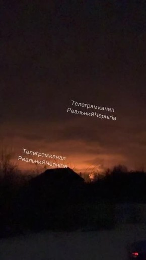 В Черниговской области удар по газовому объекту энергетики Украины осветил небо на несколько десятков километров вокруг