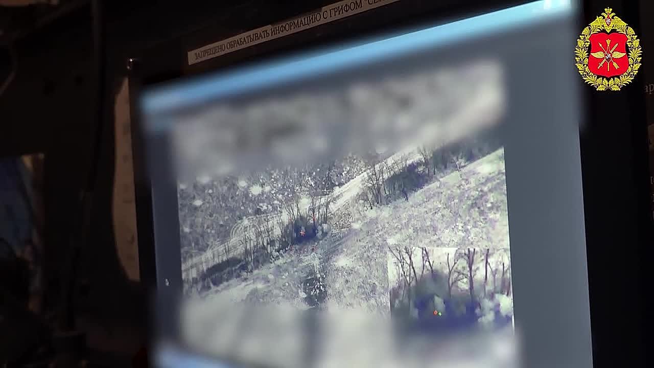 Расчеты БПЛА «Орлан-10» войск беспилотных систем 288-й артиллерийской бригады 1-й гвардейской танковой армии группировки «Запад» работают в связке с артиллеристами