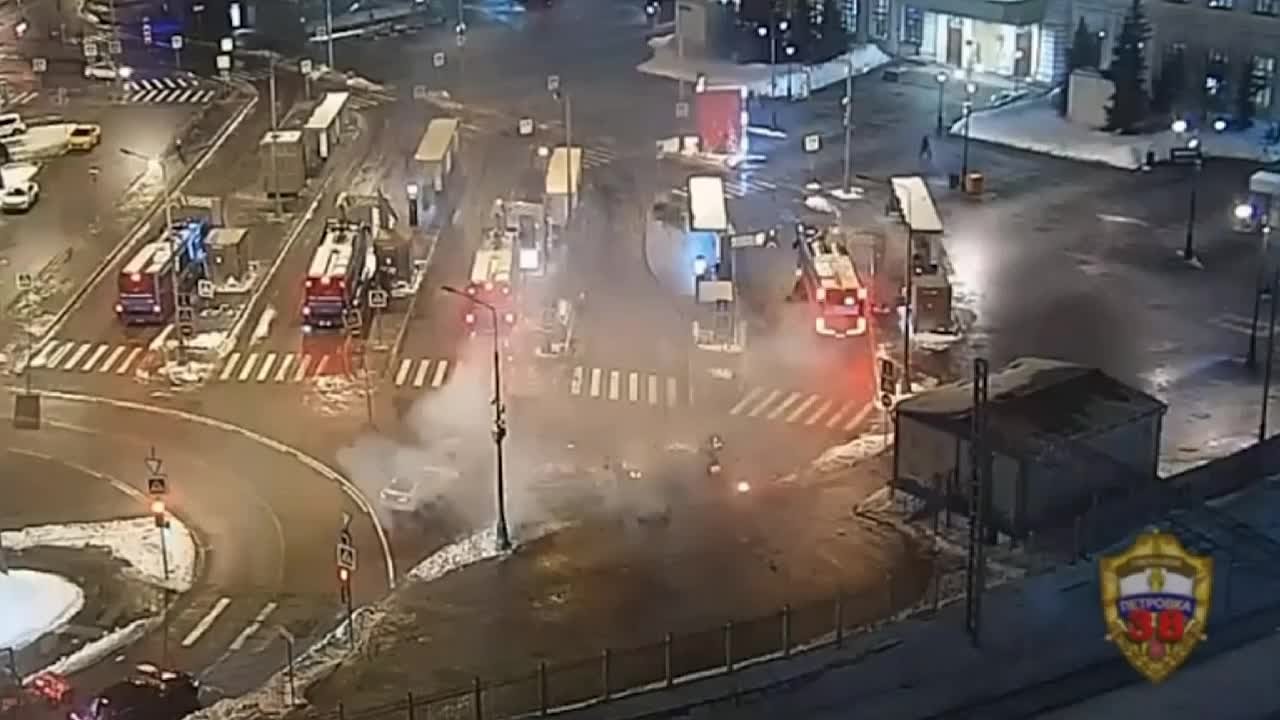 Момент подрыва машины ГАИ на Савеловском вокзале в Москве